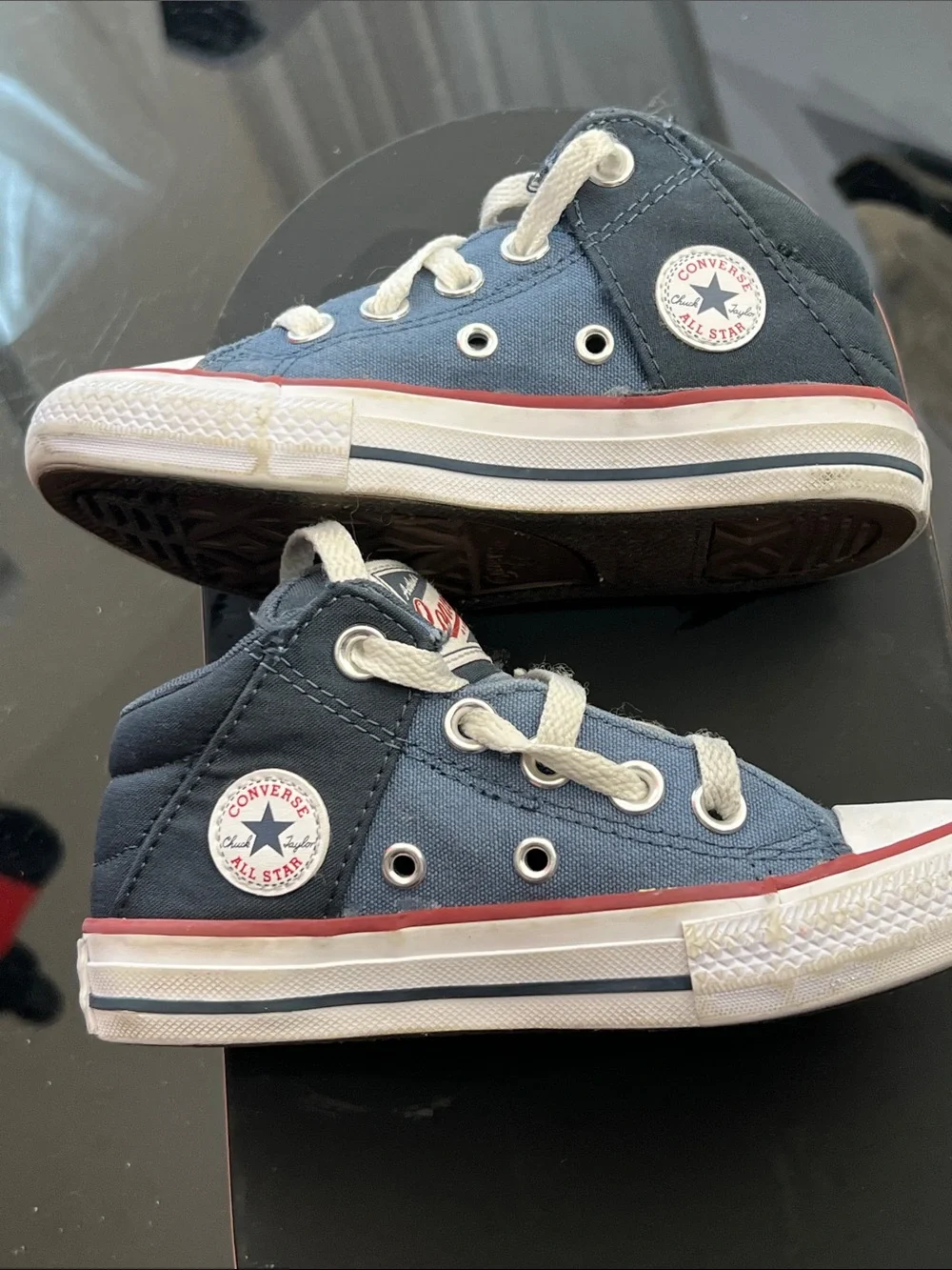 Converse Low-Top Sneakers in Blue, Black and White with Red Trim